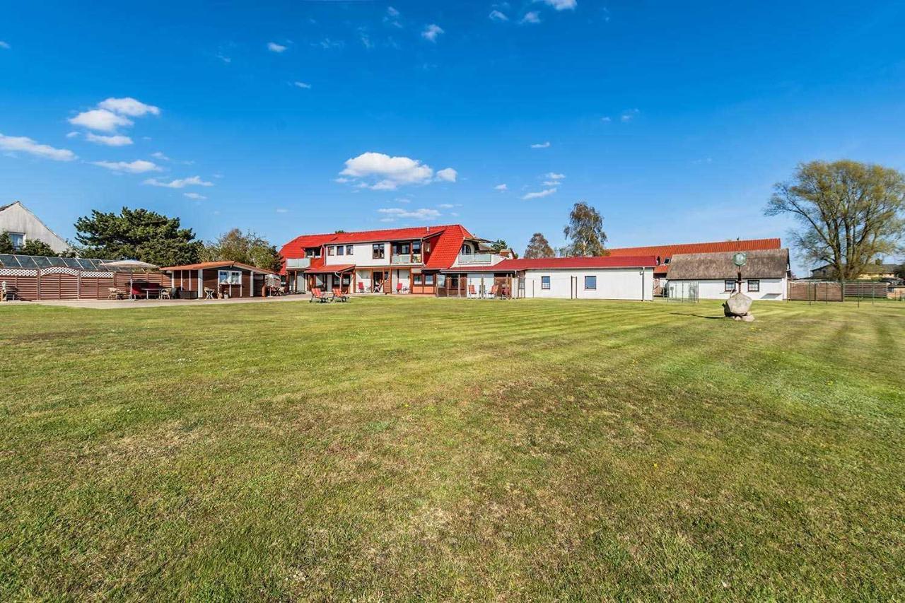 schöne Ferienwohnungen am Lobber Deich Exterior foto